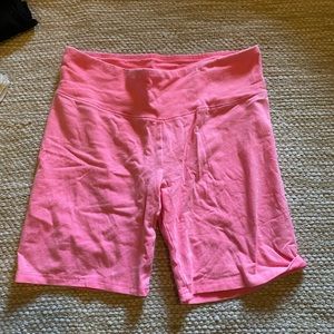 Aritzia TNA bike short